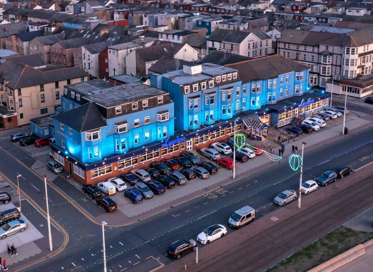 Lyndene Hotel Blackpool Bagian luar foto