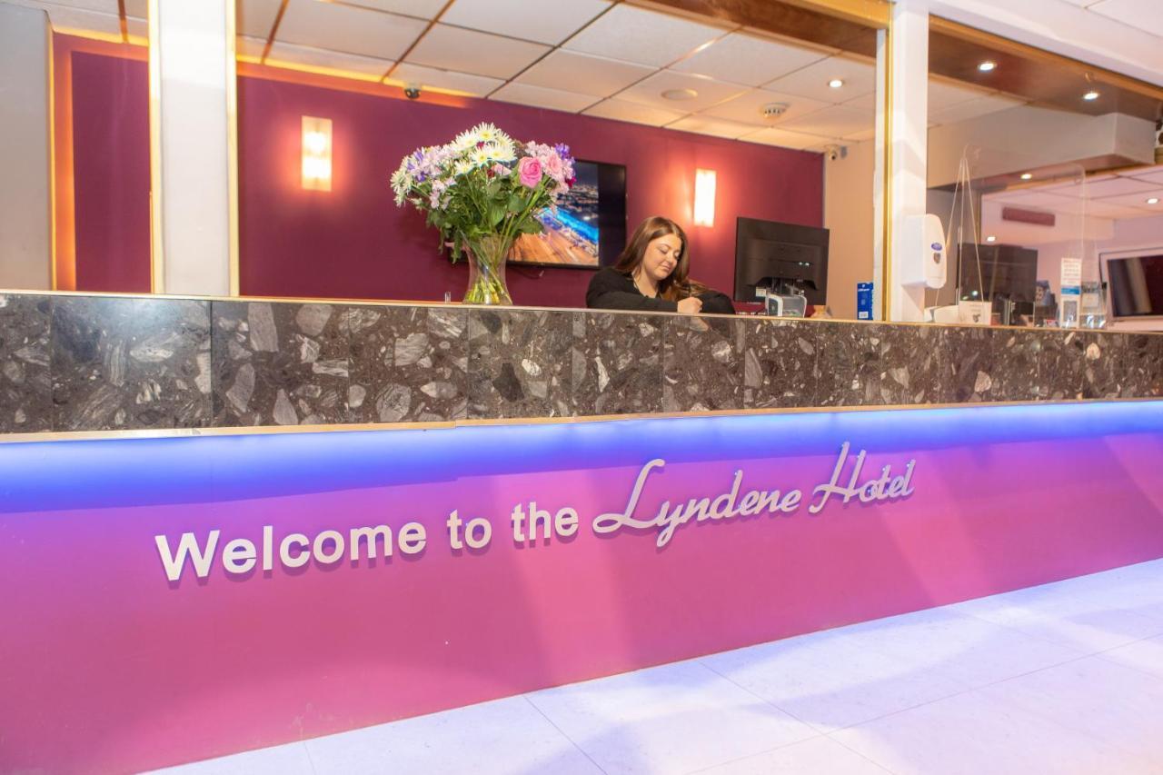 Lyndene Hotel Blackpool Bagian luar foto